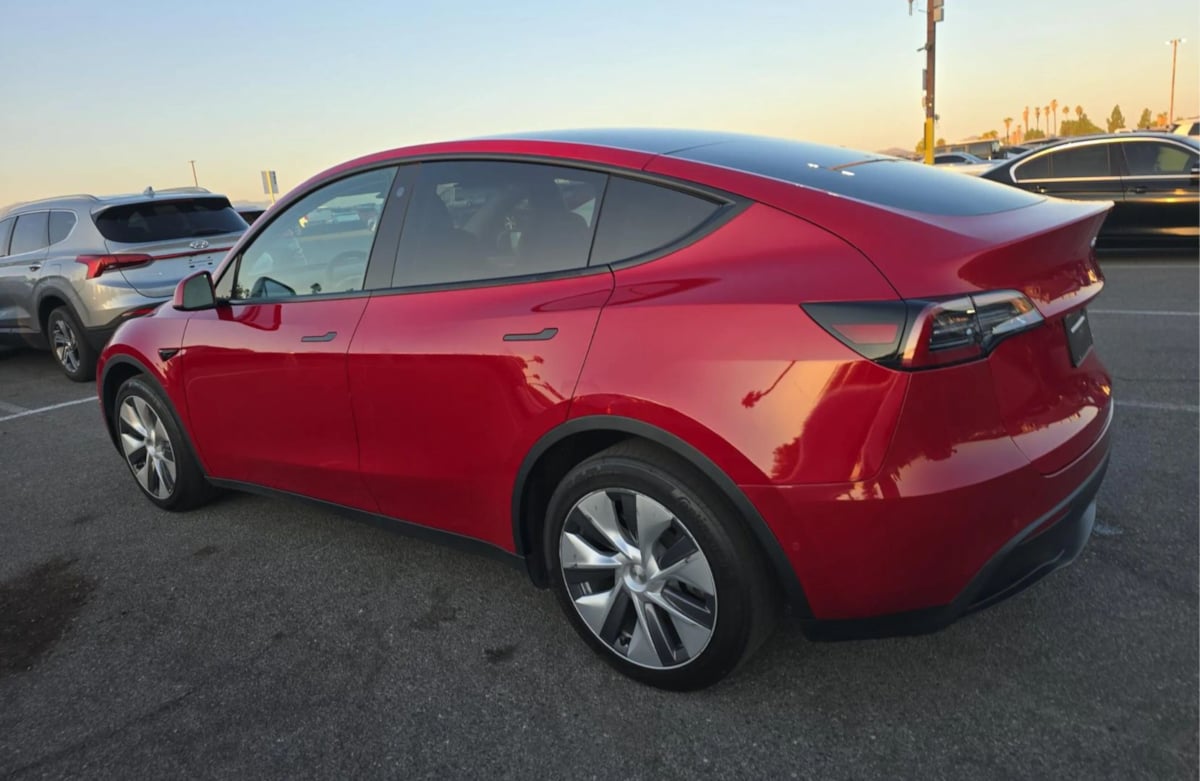 2022 Tesla Model Y Long Range photo 5