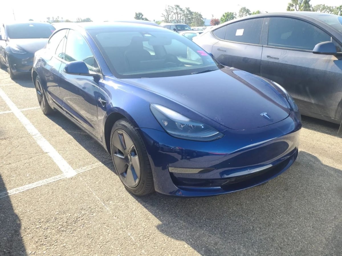 2022 Tesla Model 3 photo 7