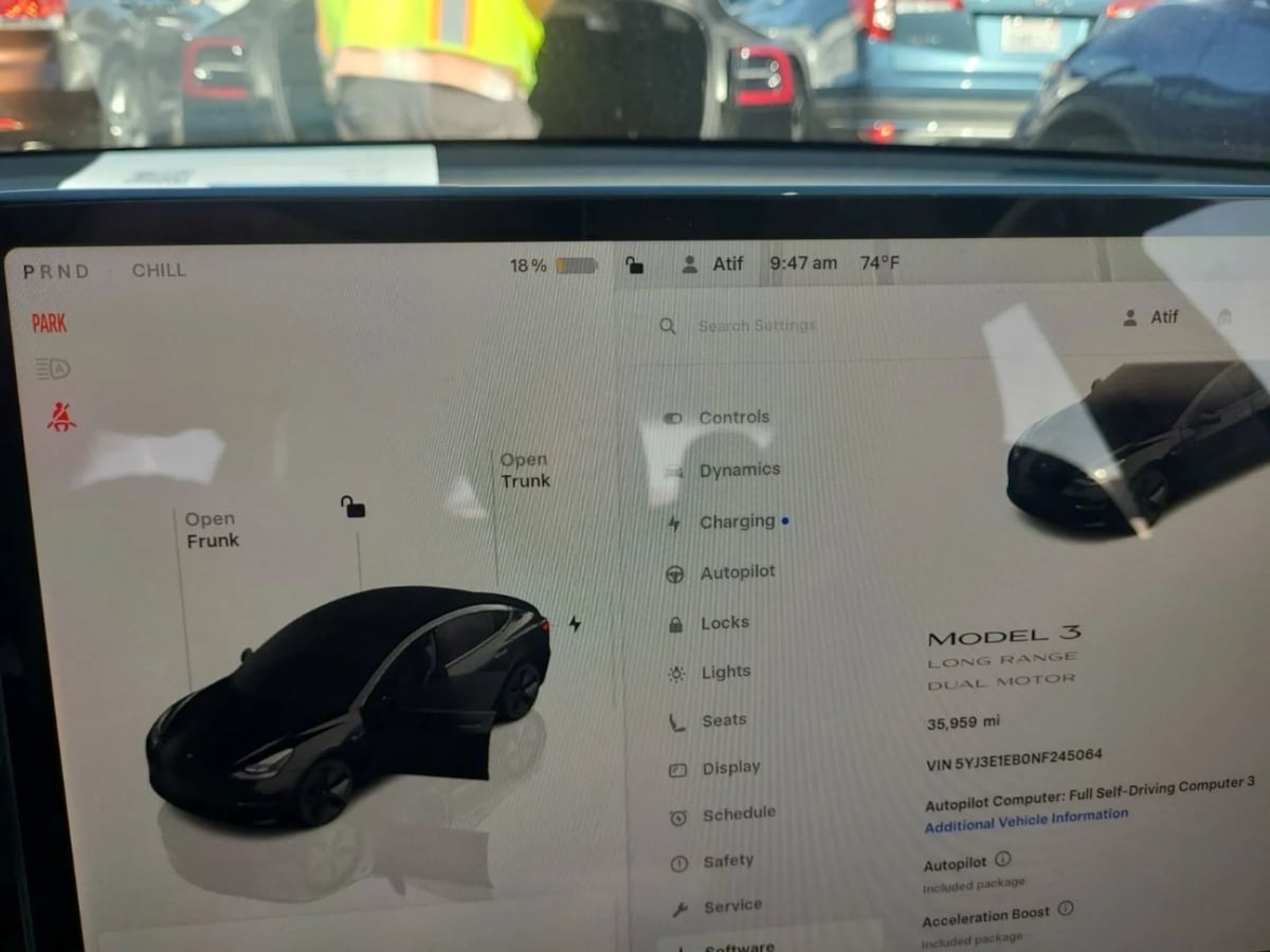 2022 Tesla Model 3 Long Range photo 9