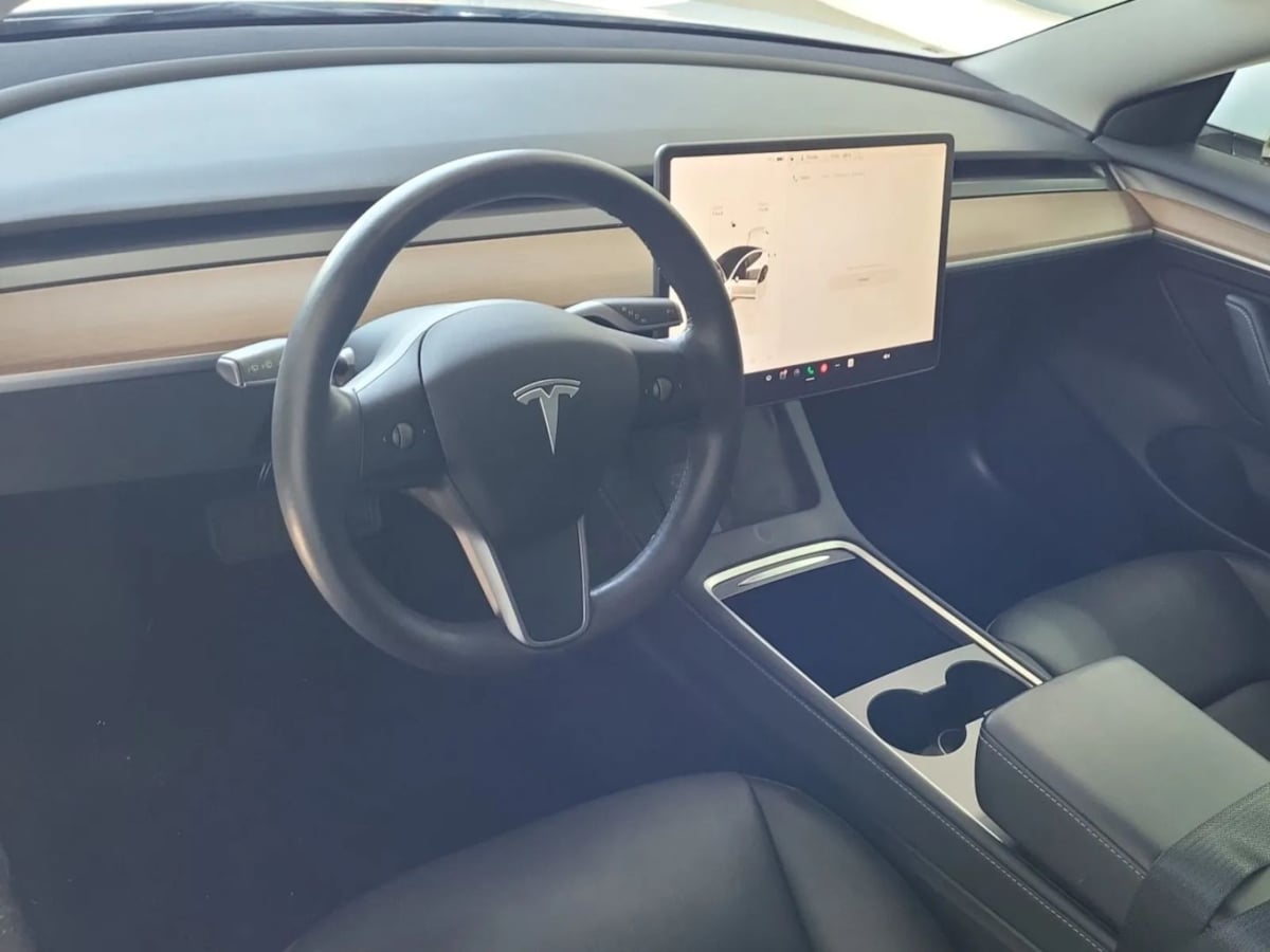 2023 Tesla Model 3 photo 6
