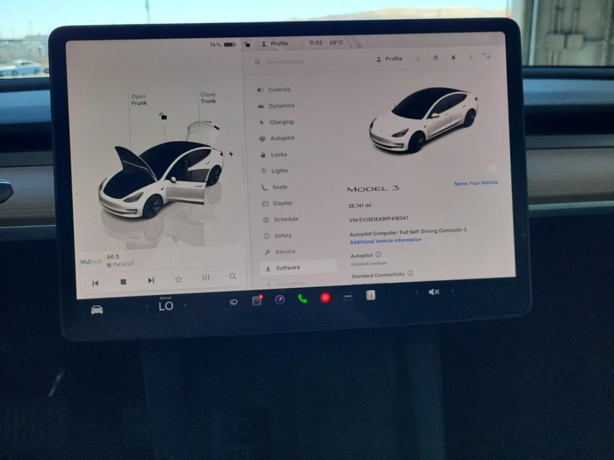 2023 Tesla Model 3 photo 7