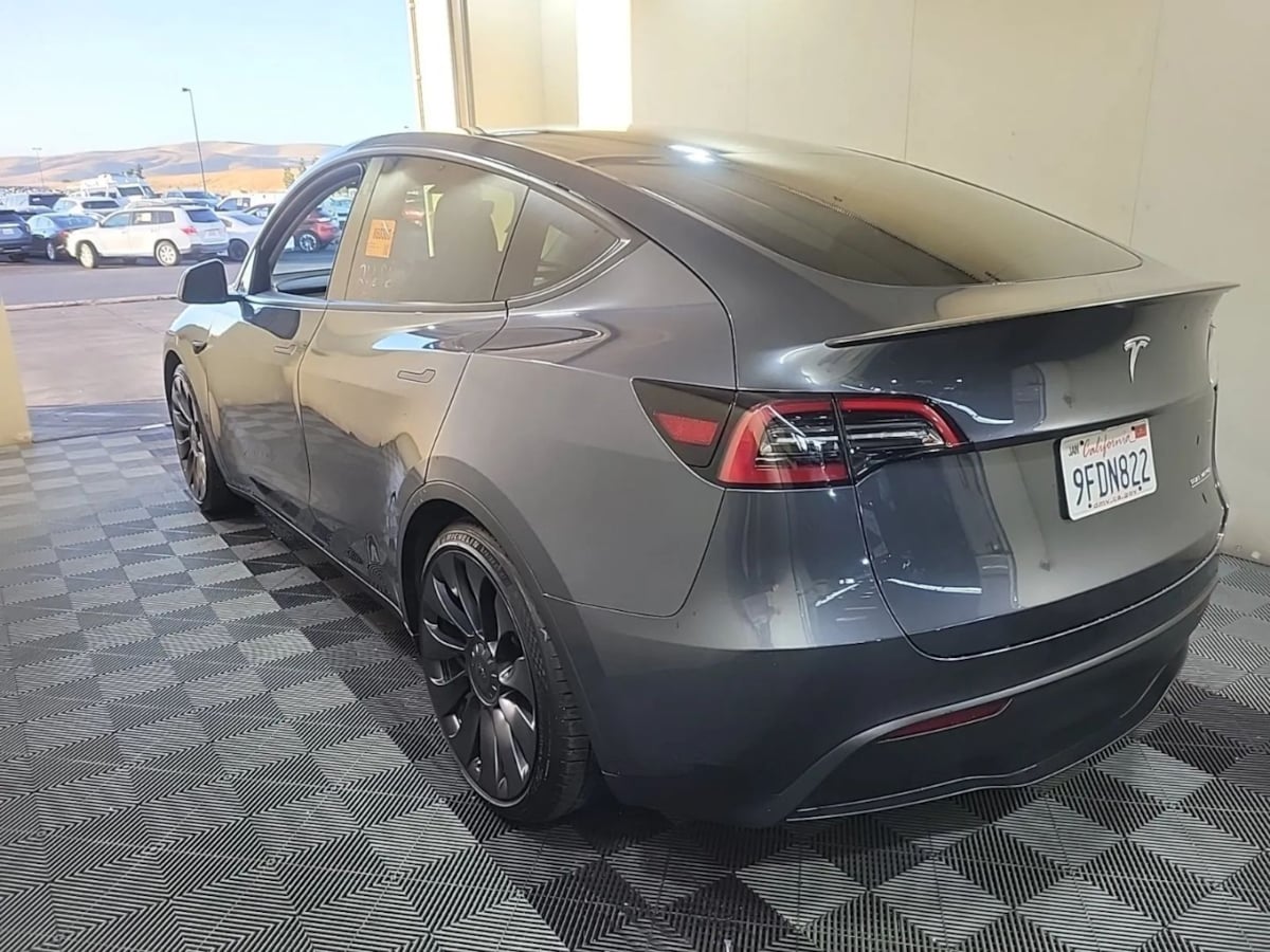 2023 Tesla Model Y Performance photo 5