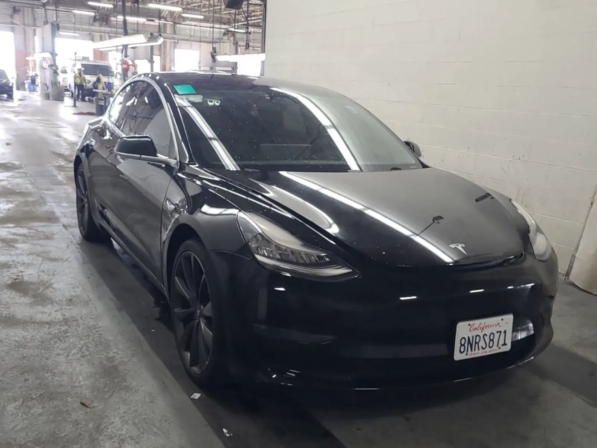 2020 Tesla Model 3 Performance photo 2