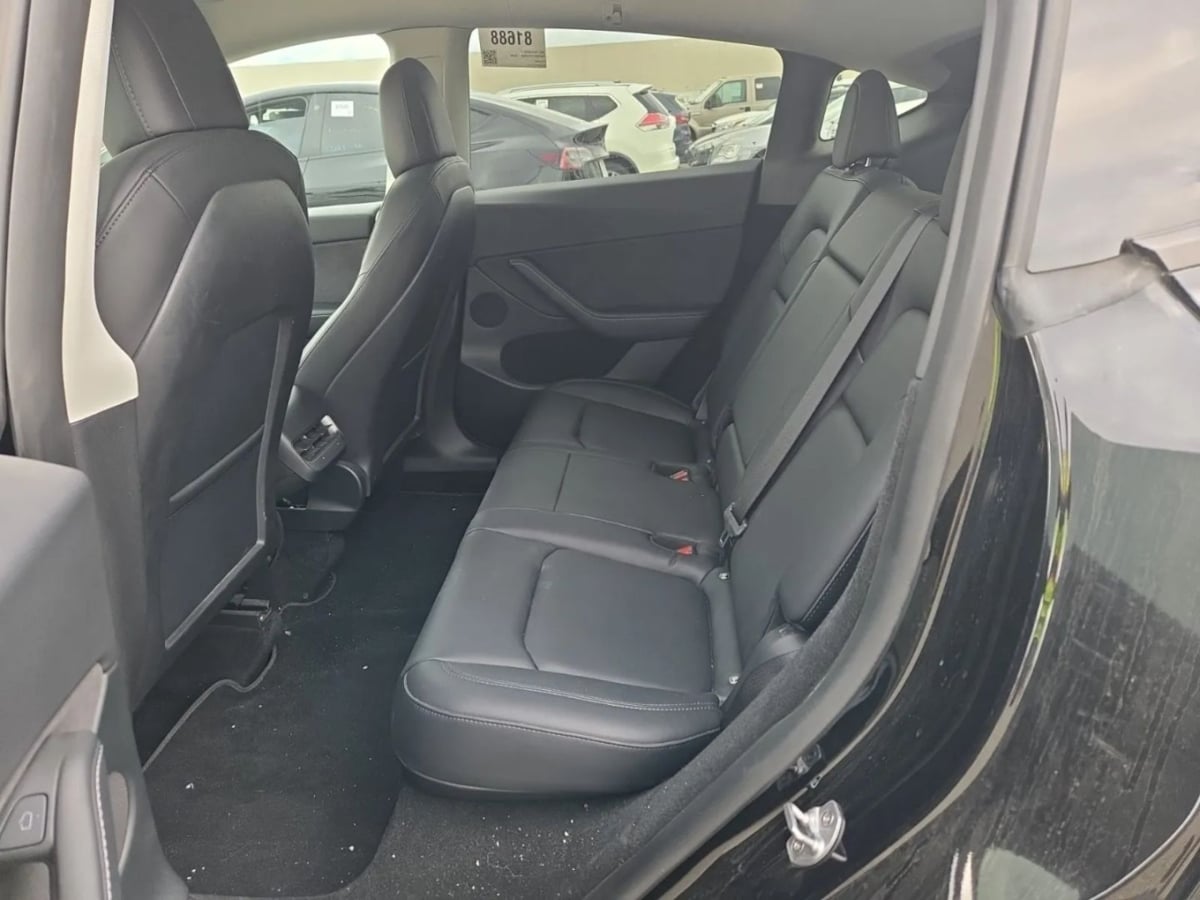 2023 Tesla Model Y Performance photo 8