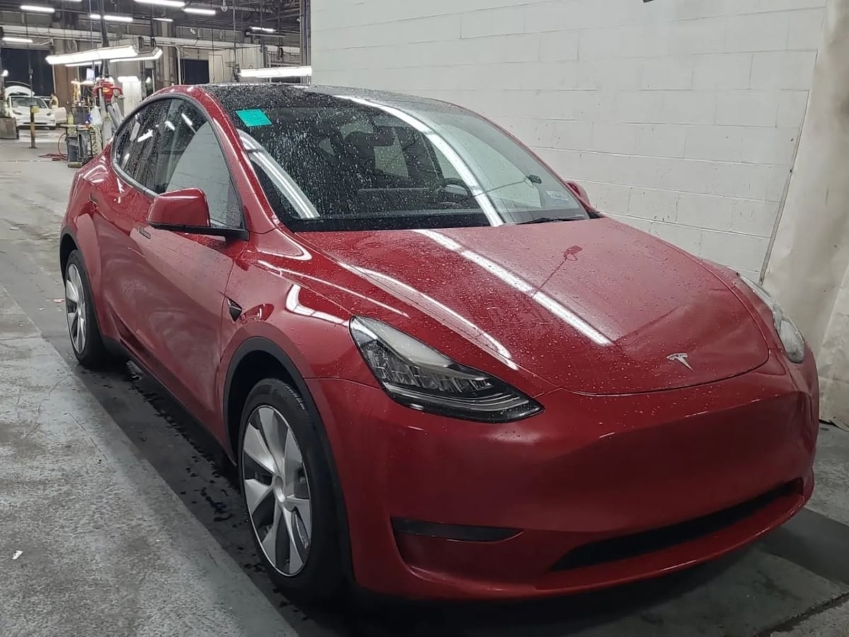2023 Tesla Model Y Long Range photo 5