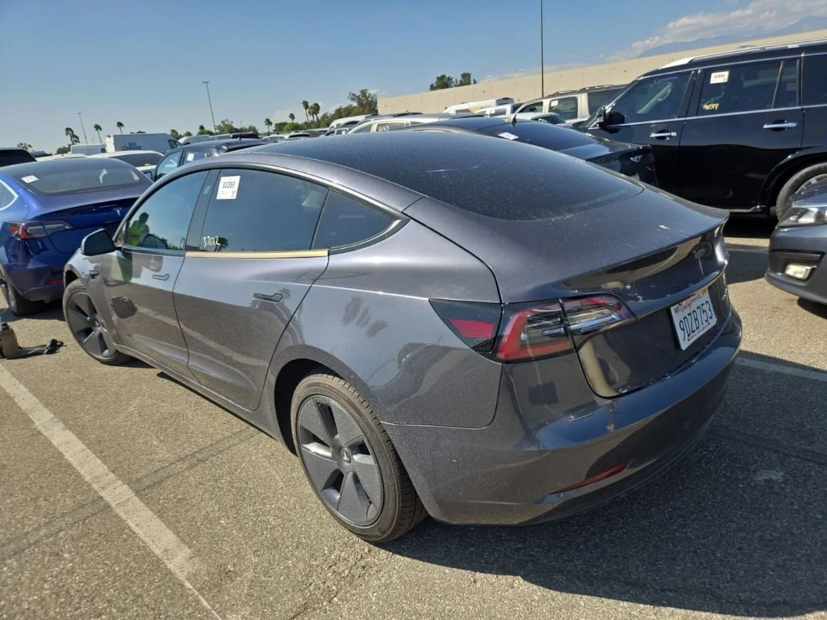 2023 Tesla Model 3 Long Range photo 2