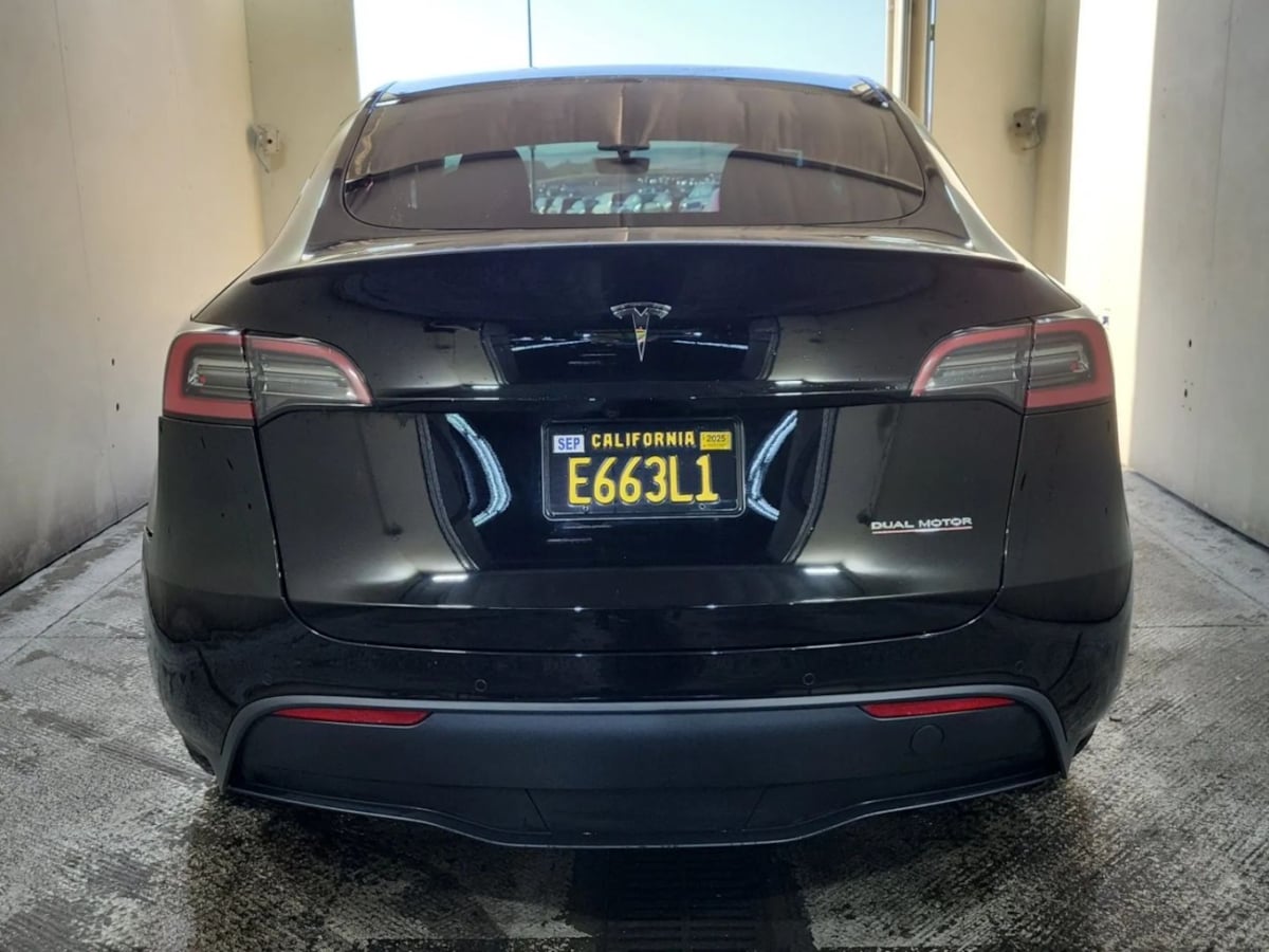 2022 Tesla Model Y Performance photo 3