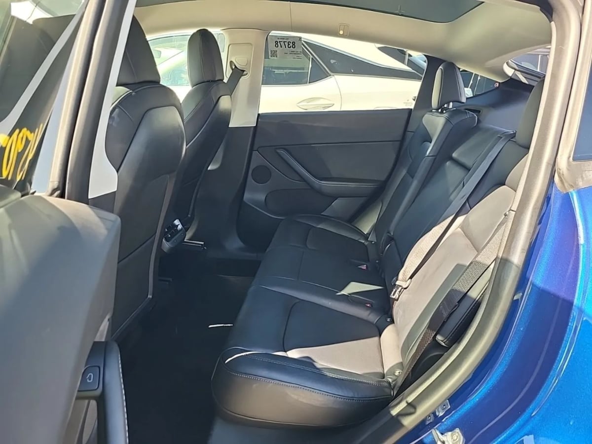 2021 Tesla Model Y Long Range photo 2