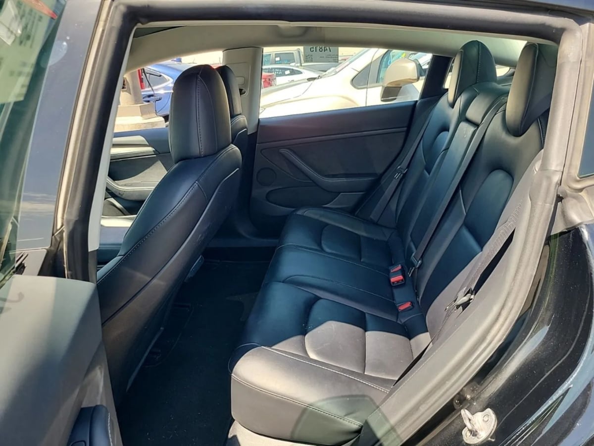 2022 Tesla Model 3 photo 4