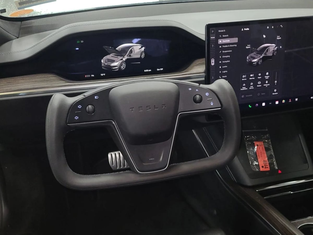 2022 Tesla Model S photo 4