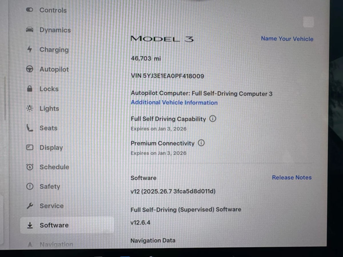 2023 Tesla Model 3 photo 4