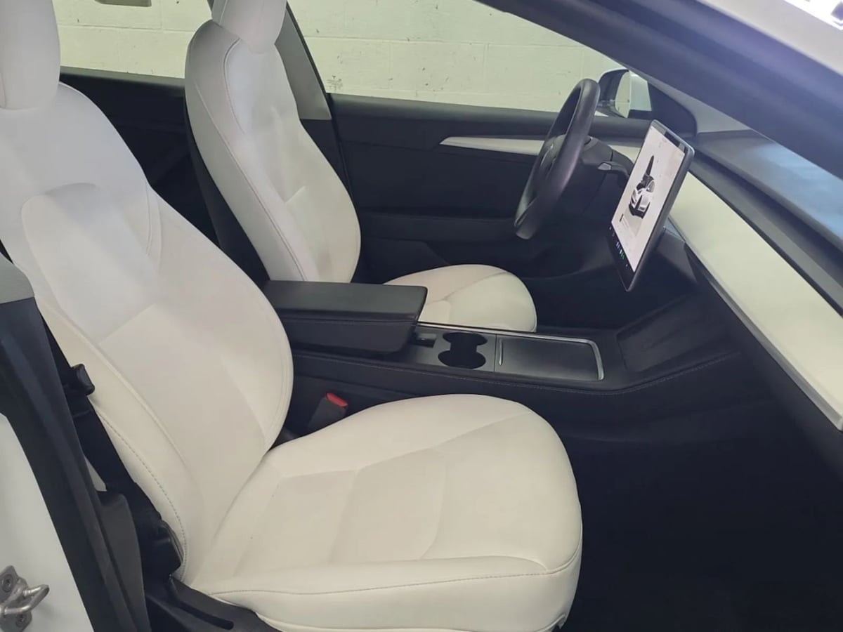 2022 Tesla Model 3 Performance photo 2