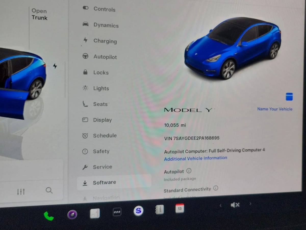 2023 Tesla Model Y Long Range photo 2