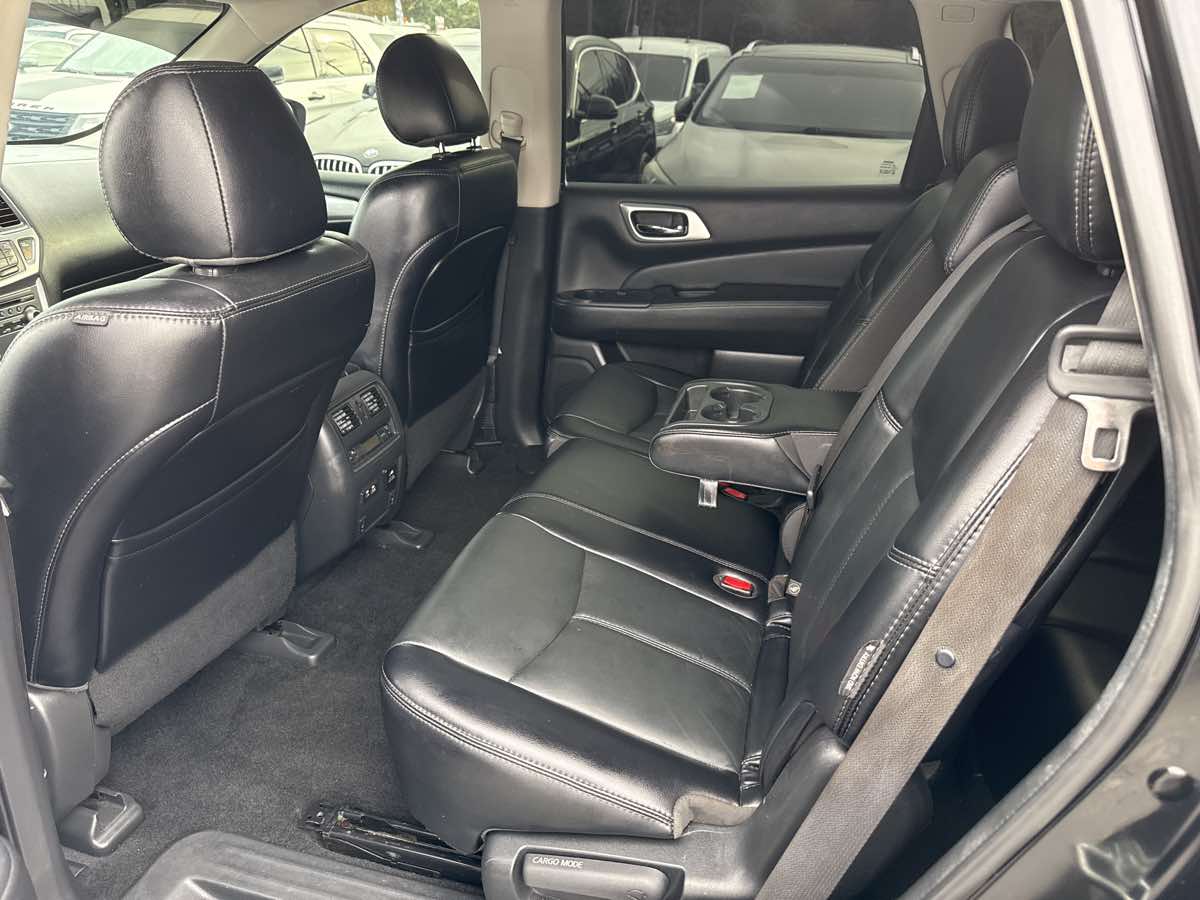 2020 Nissan Pathfinder SL - Photo 23