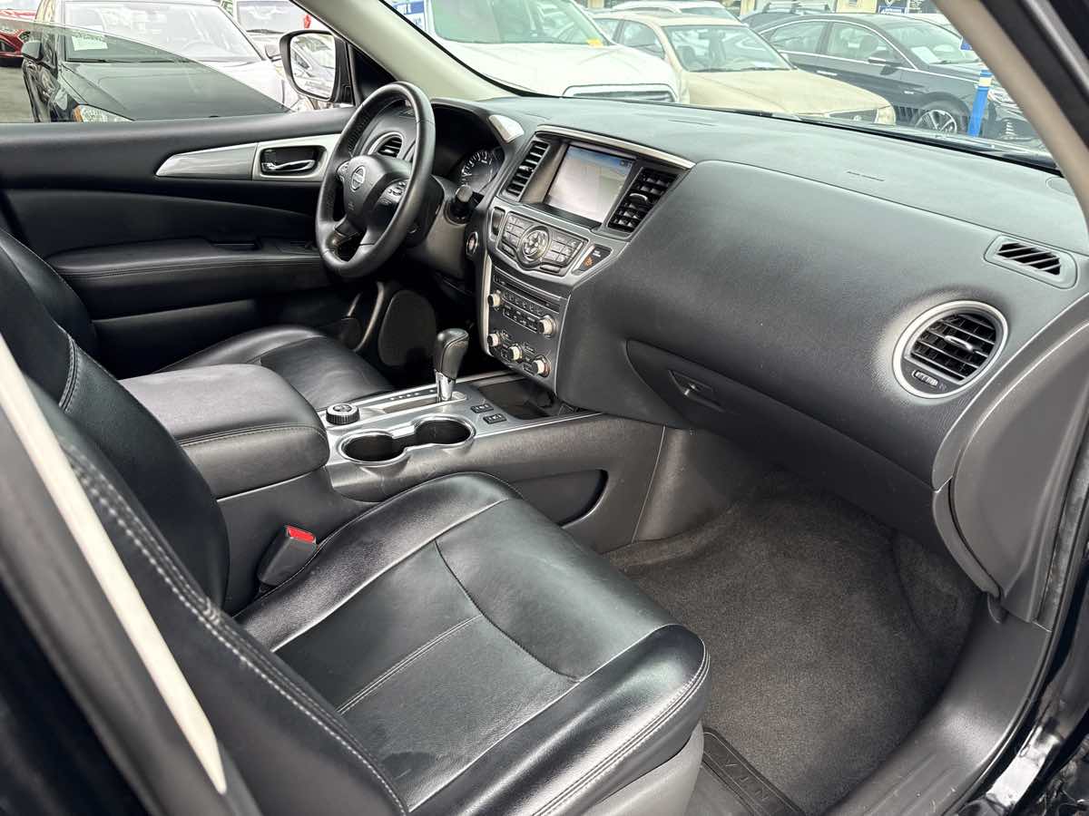2020 Nissan Pathfinder SL - Photo 22