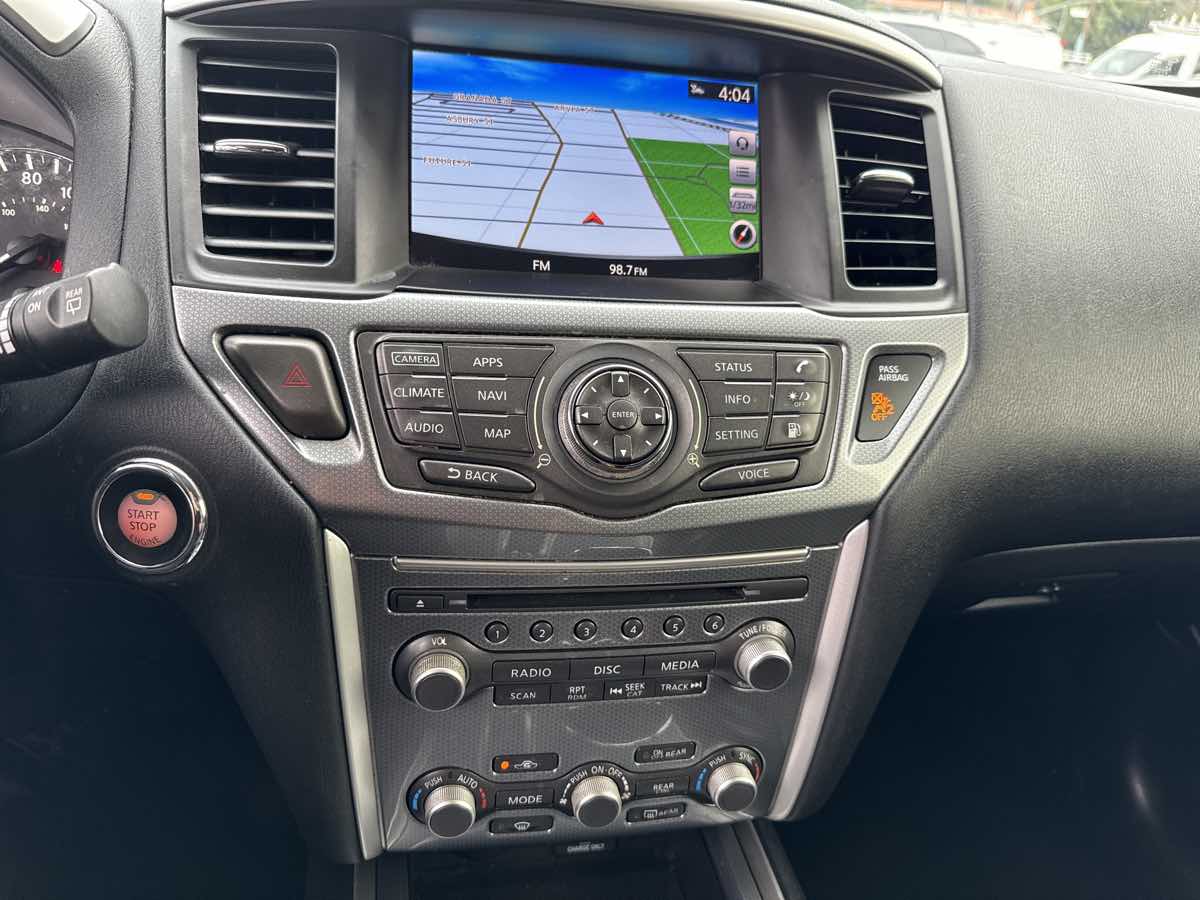 2020 Nissan Pathfinder SL - Photo 18