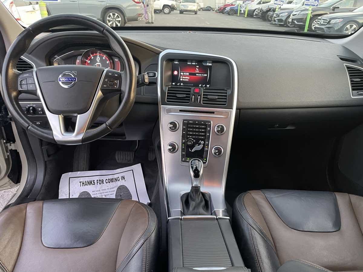 2017 Volvo XC60 T6 Dynamic - Photo 16
