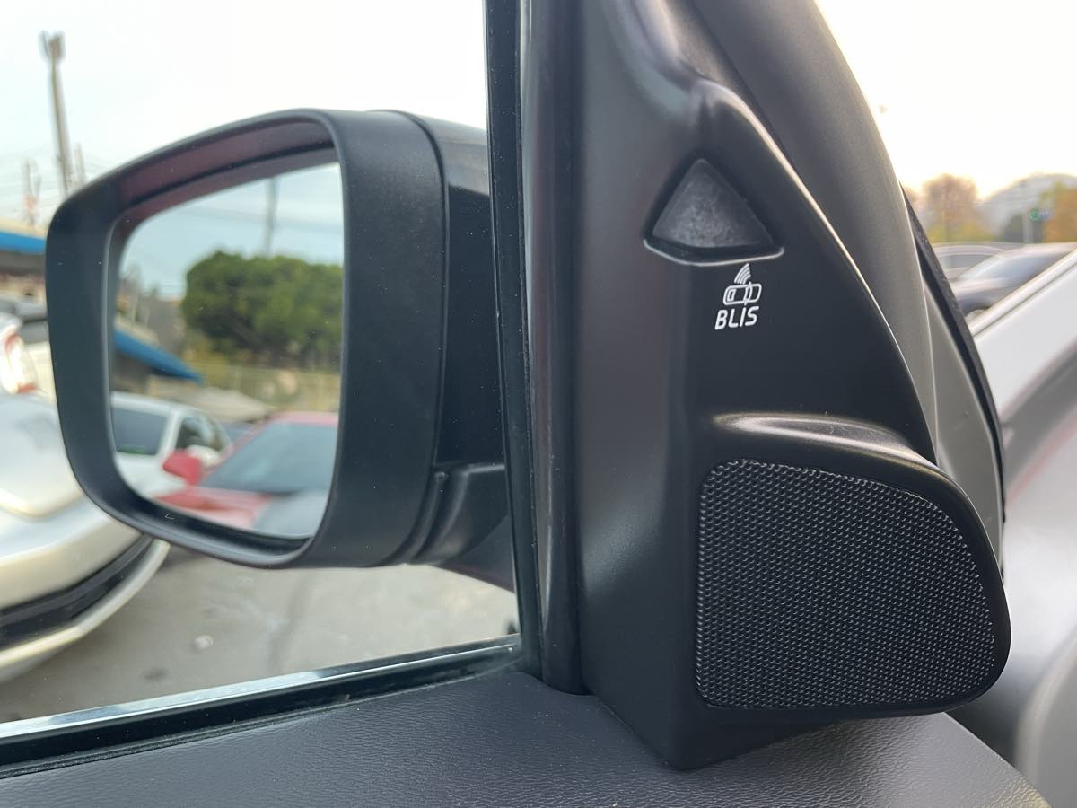 2017 Volvo XC60 T6 Dynamic - Photo 13