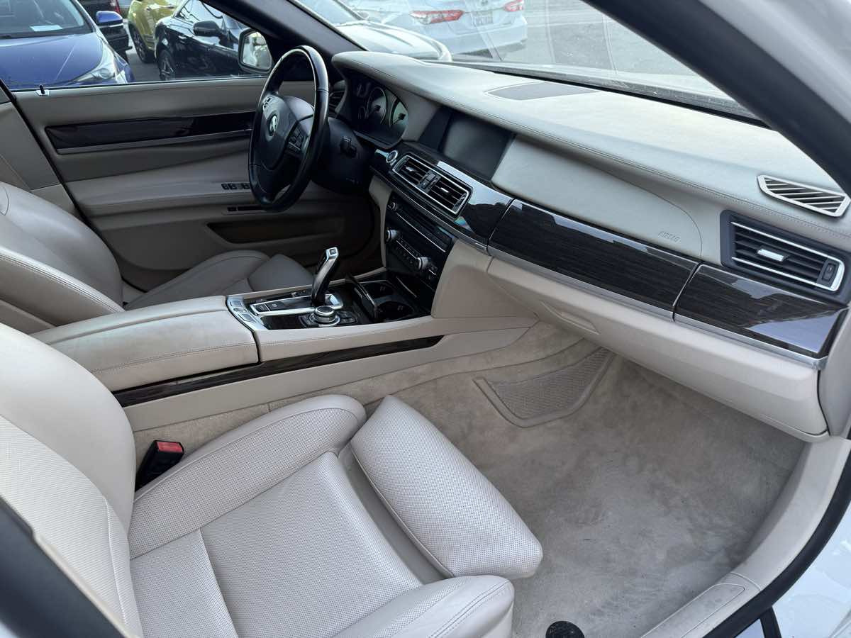 2011 BMW 7 Series ActiveHybrid - Photo 23