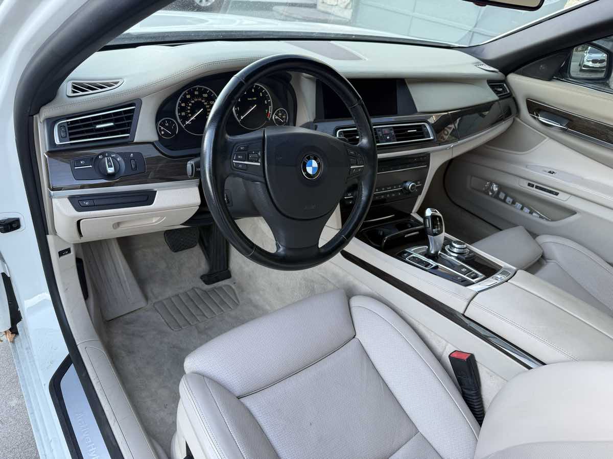 2011 BMW 7 Series ActiveHybrid - Photo 11