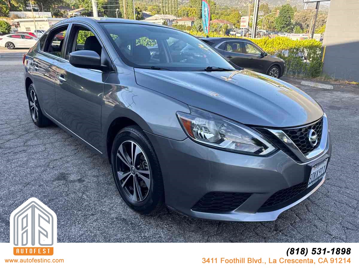 2018 Nissan Sentra S CVT's photo