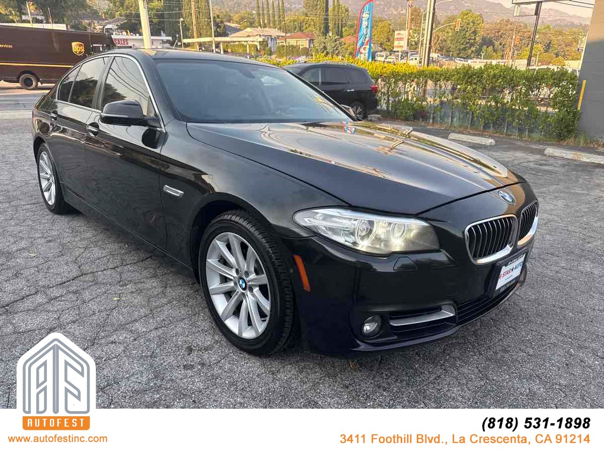 2015 BMW 5 Series 535i Sedan's photo