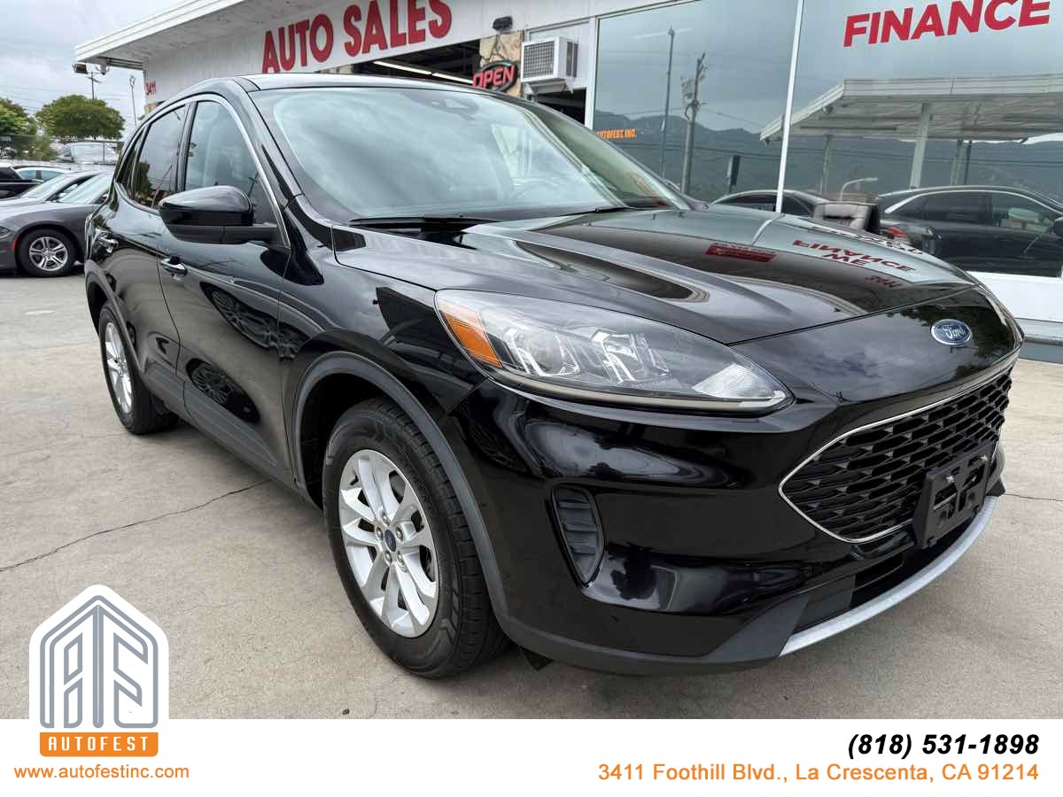 2020 Ford Escape SE FWD's photo