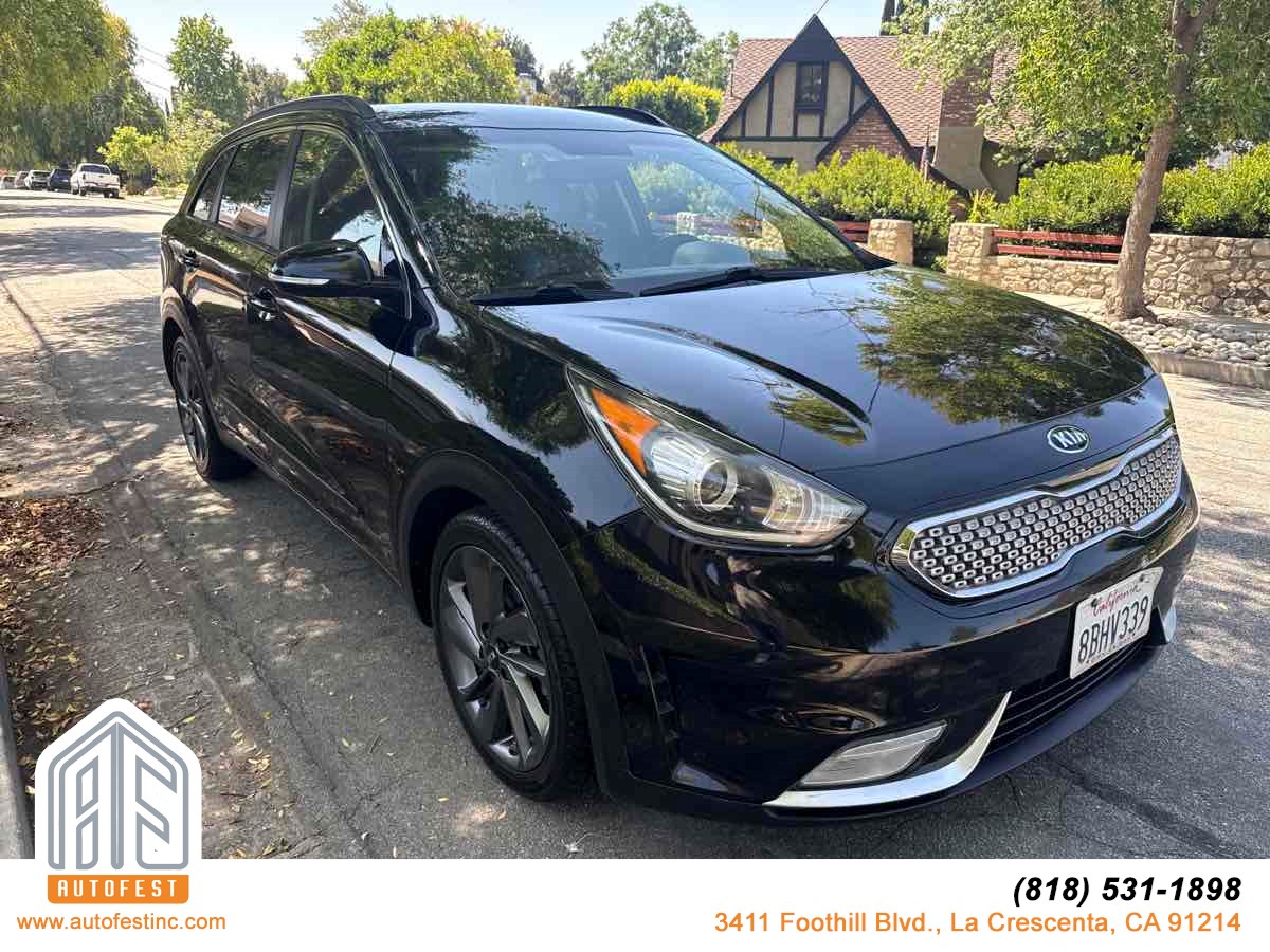 2017 Kia Niro EX's photo
