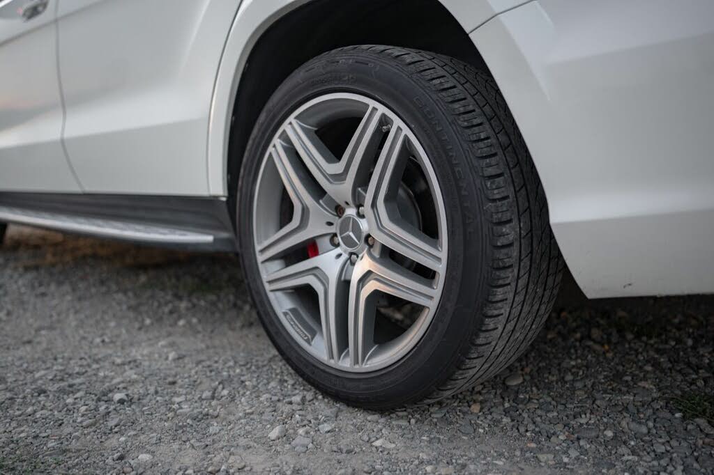 2015 Mercedes Benz GL photo 29