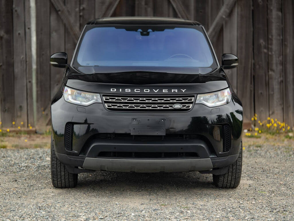 2020 Land Rover Discovery SE photo 3
