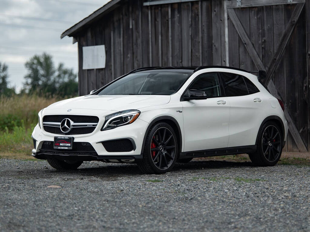 2017 Mercedes Benz GLA AMG 45 4MATIC photo 4