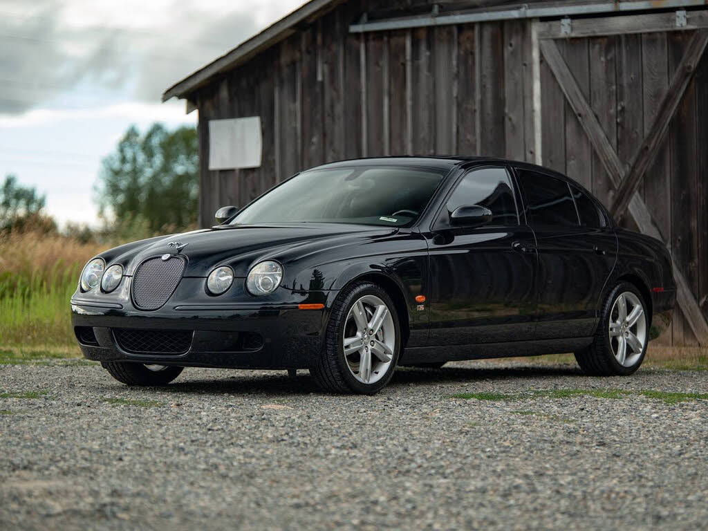 2005 Jaguar S-Type R photo 3