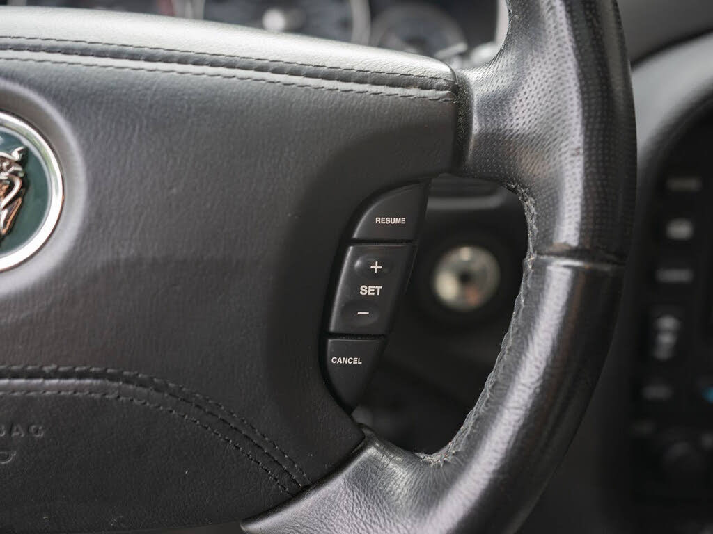 2005 Jaguar S-Type R photo 20