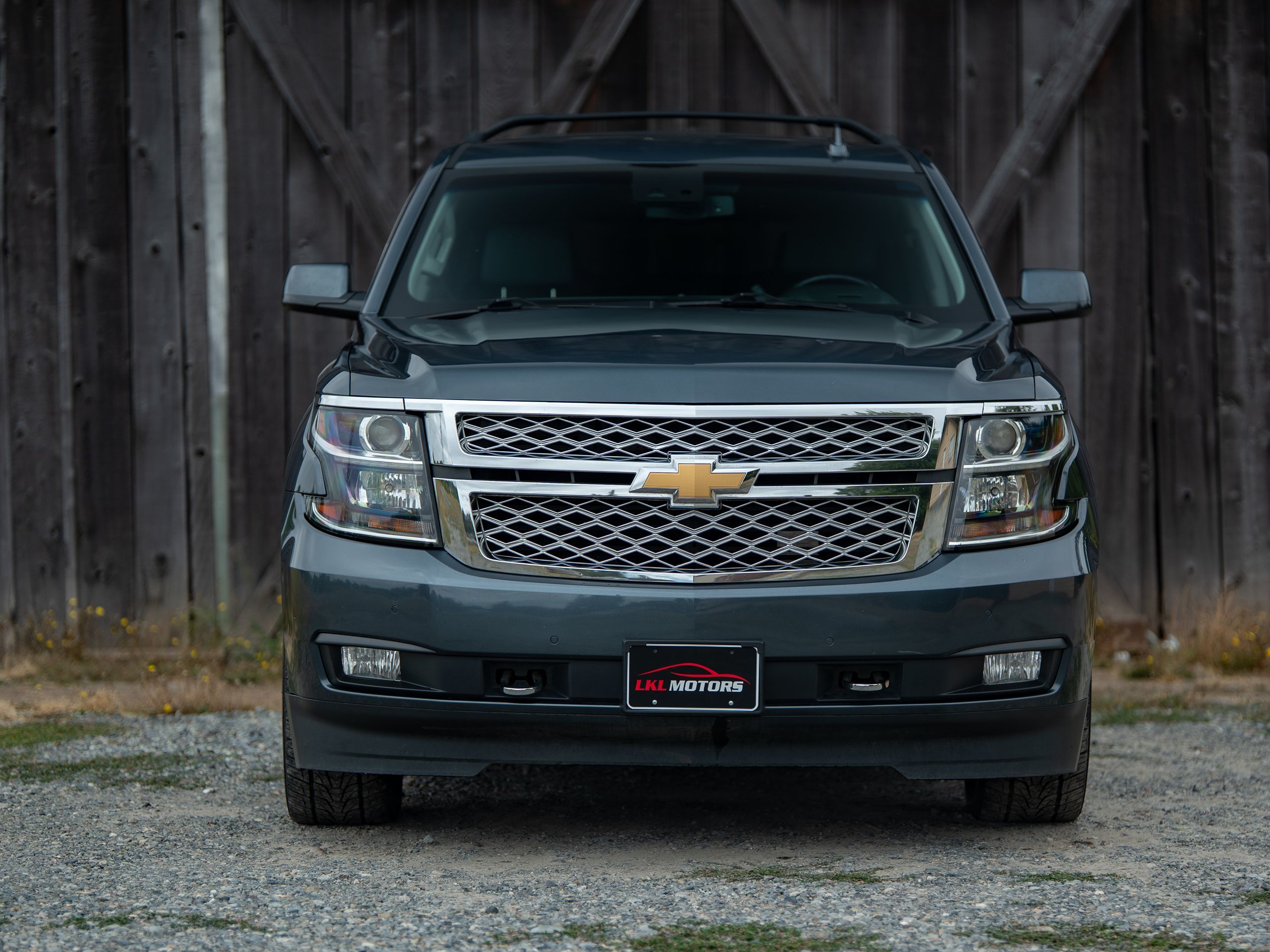 2019 Chevrolet Tahoe LT photo 3