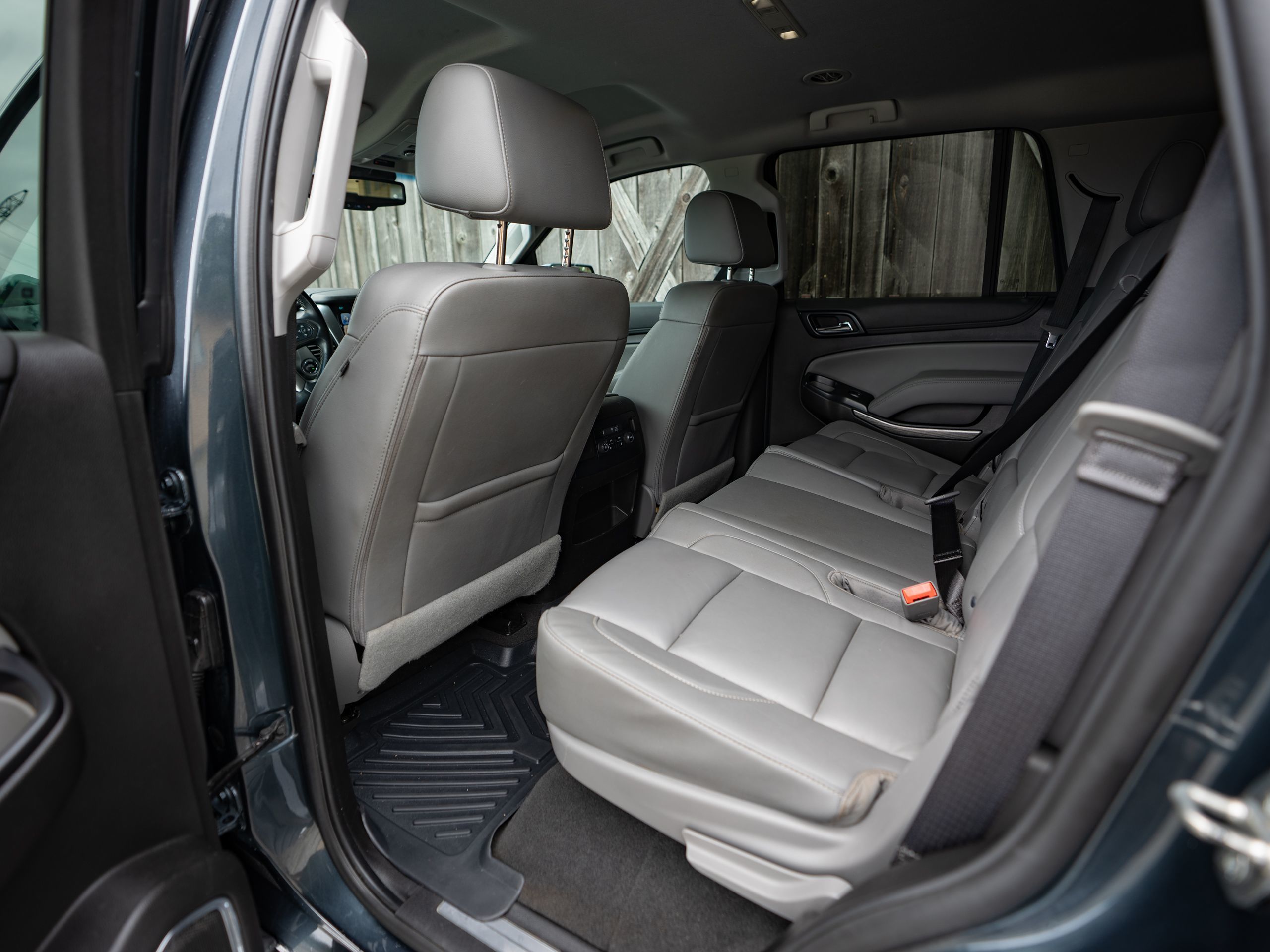 2019 Chevrolet Tahoe LT photo 14