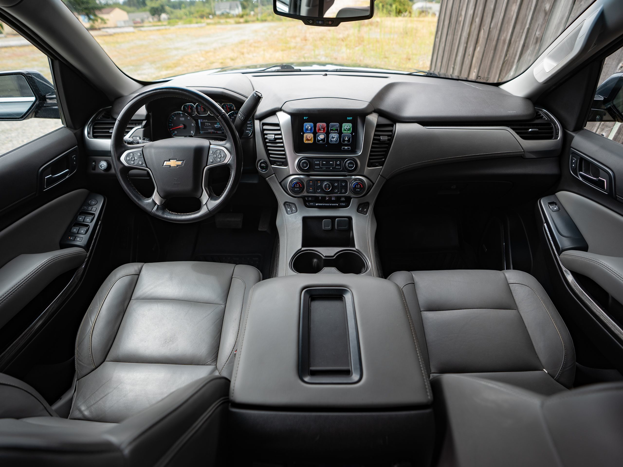 2019 Chevrolet Tahoe LT photo 16