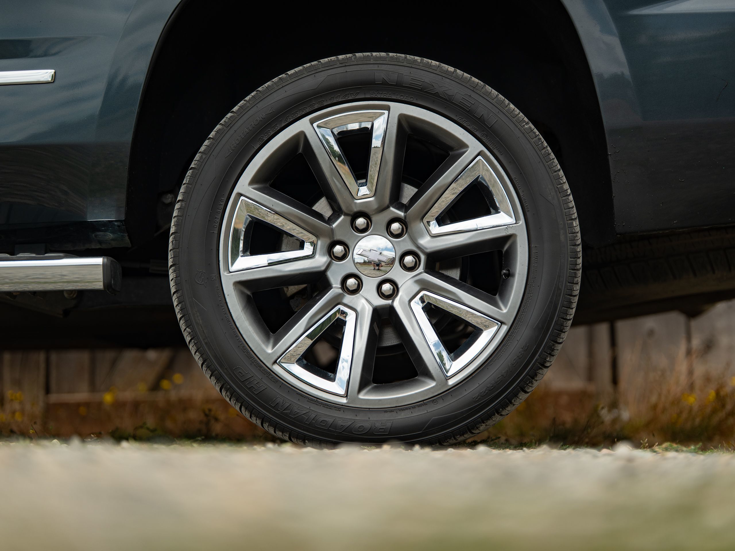 2019 Chevrolet Tahoe LT photo 32