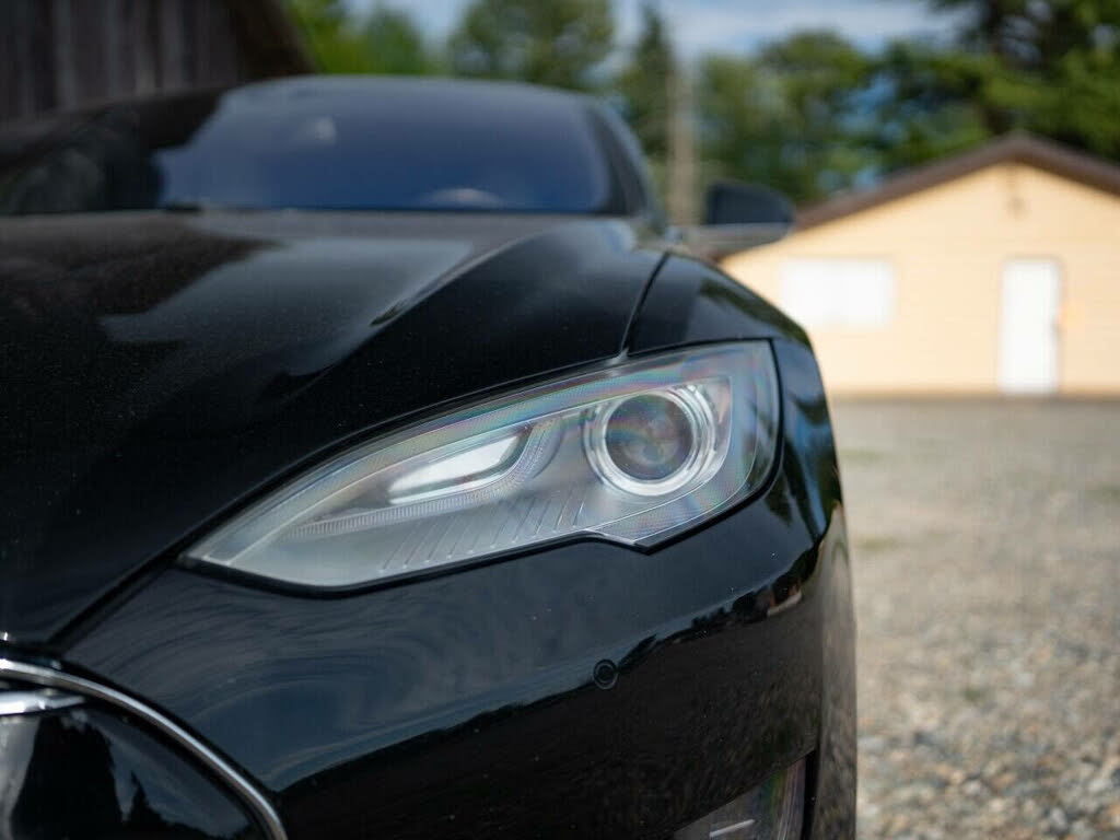 2014 Tesla Model S P85D photo 8