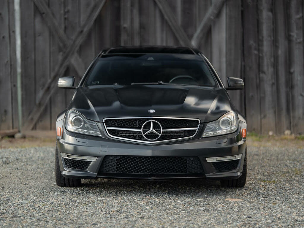 2012 Mercedes Benz C 63 AMG Coupe photo 3