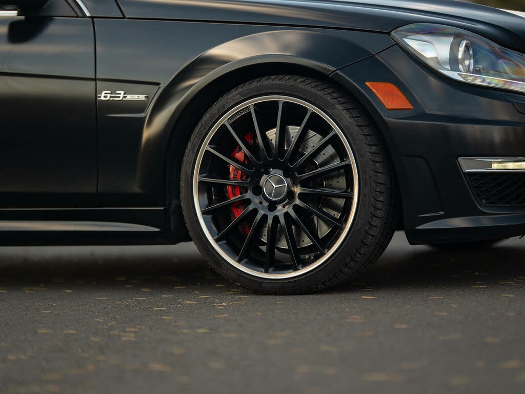 2012 Mercedes Benz C 63 AMG Coupe photo 2