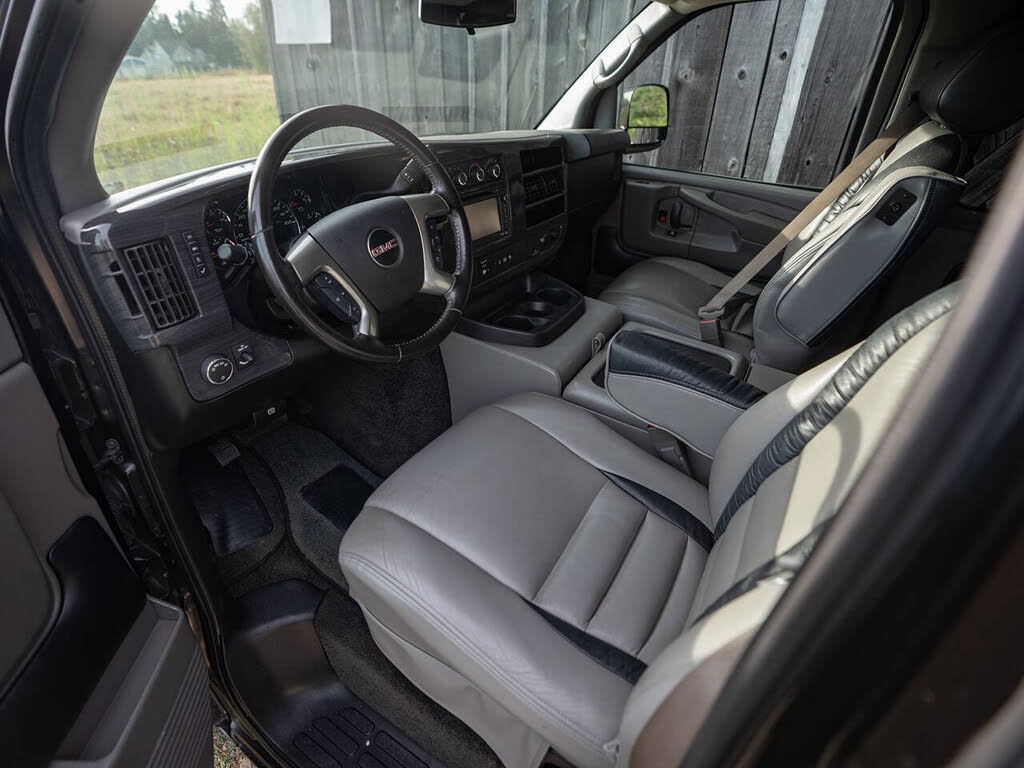 2015 Gmc Savana Cargo photo 12