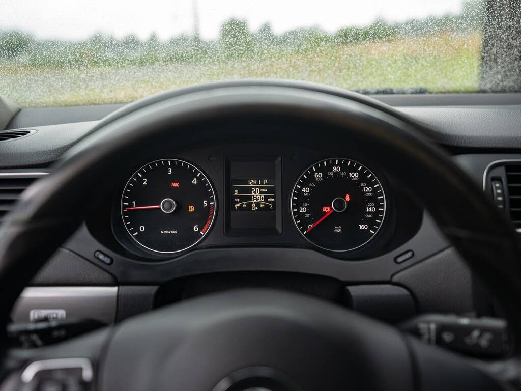 2014 Volkswagen Jetta TDI photo 15