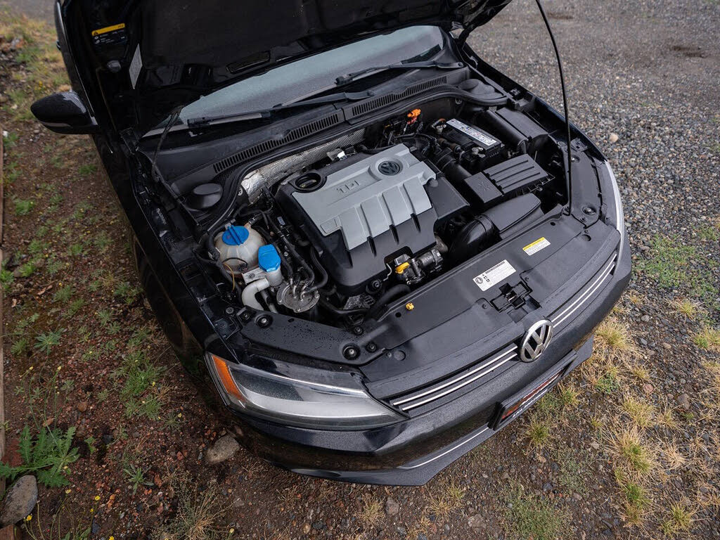 2014 Volkswagen Jetta TDI photo 19