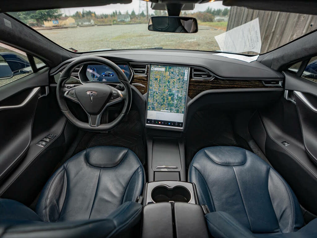 2016 Tesla Model S 85D photo 14