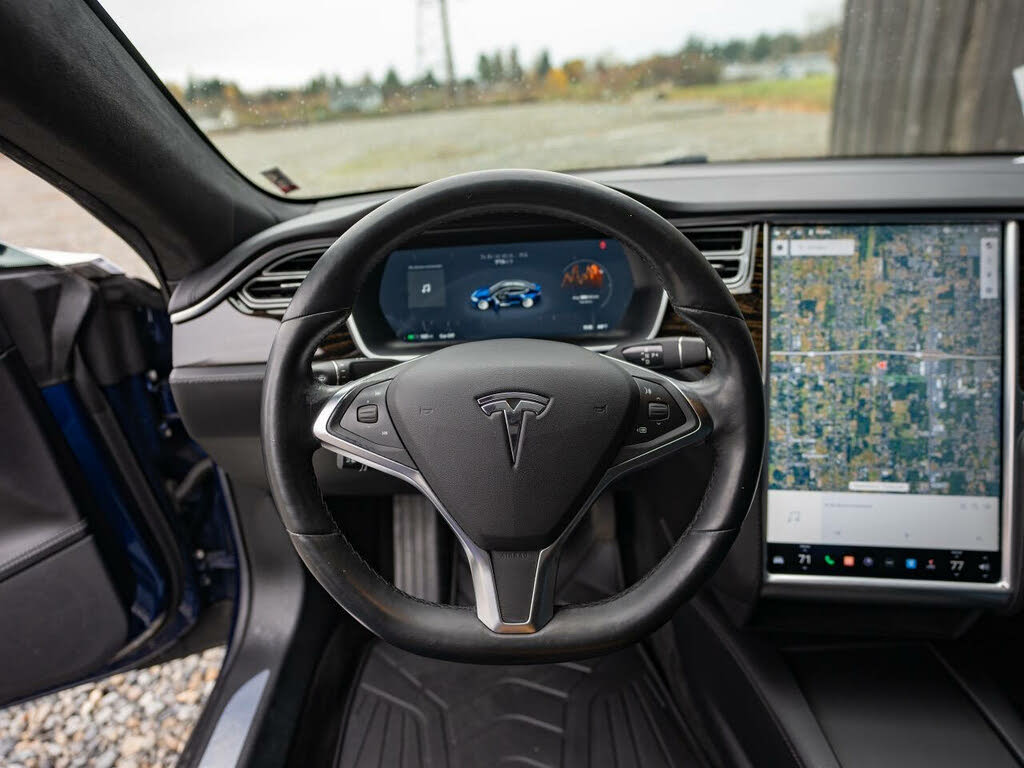 2016 Tesla Model S 85D photo 15
