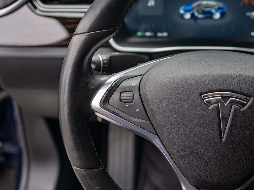 2016 Tesla Model S 85D photo 16
