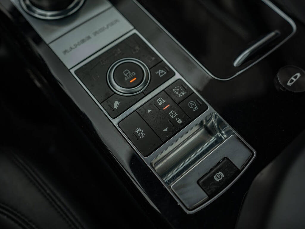 2015 Land Rover Range Rover Supercharged - Photo 22
