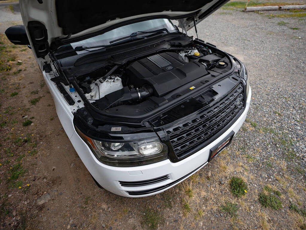 2015 Land Rover Range Rover SuperCharged Limited Edition photo 26