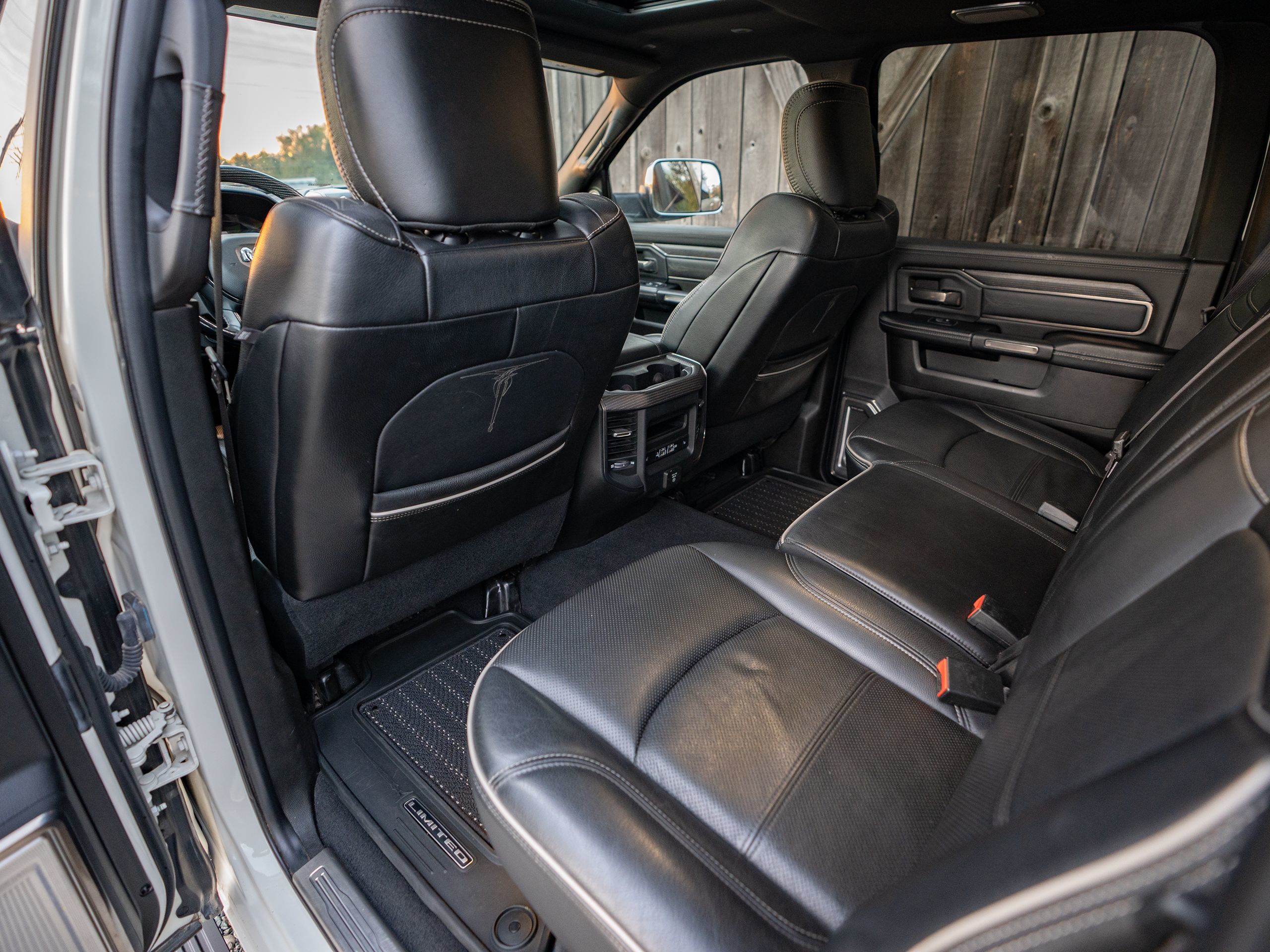 2019 Ram 3500 Limited photo 13