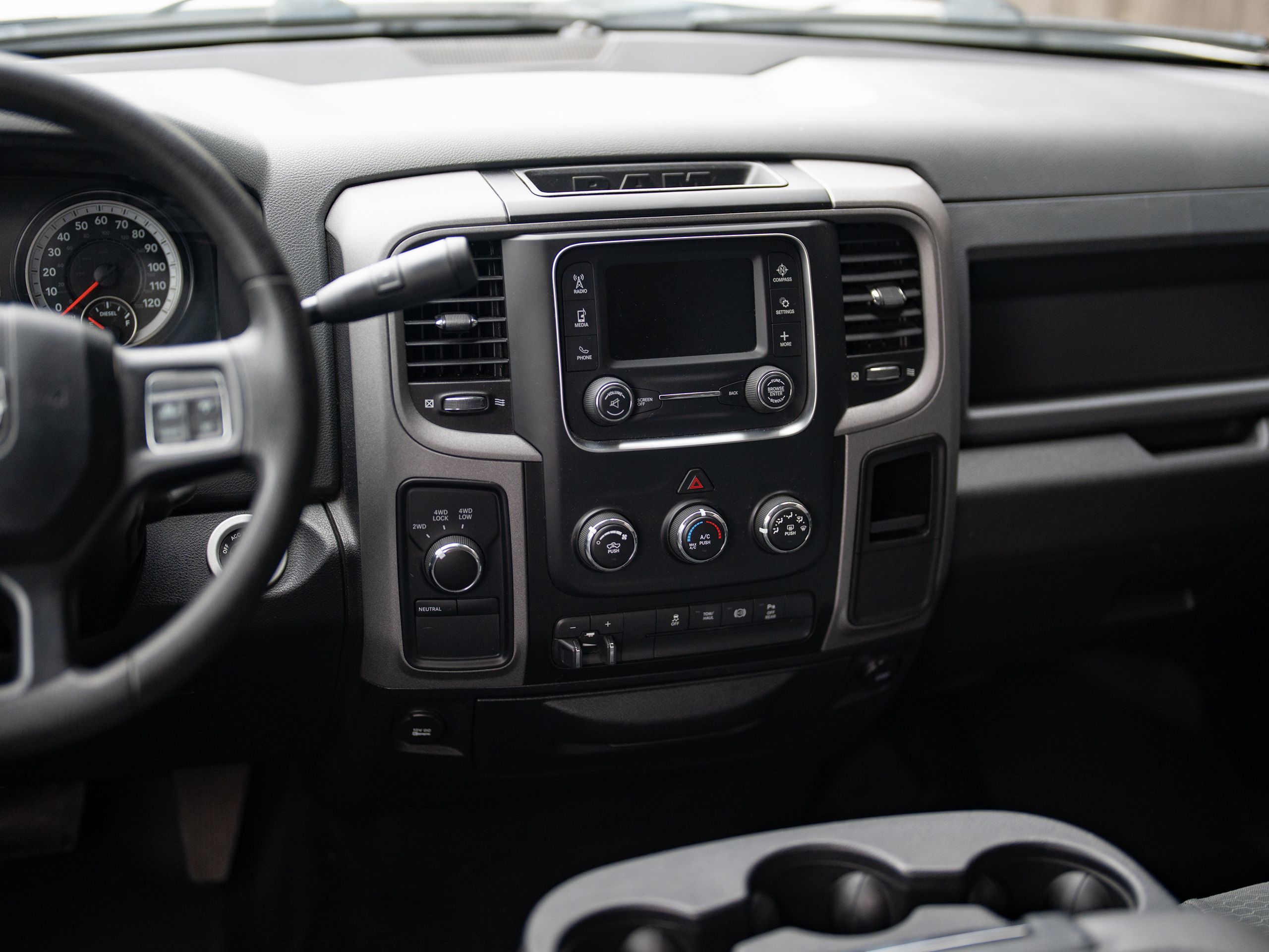 2016 Ram 2500 Tradesman photo 18